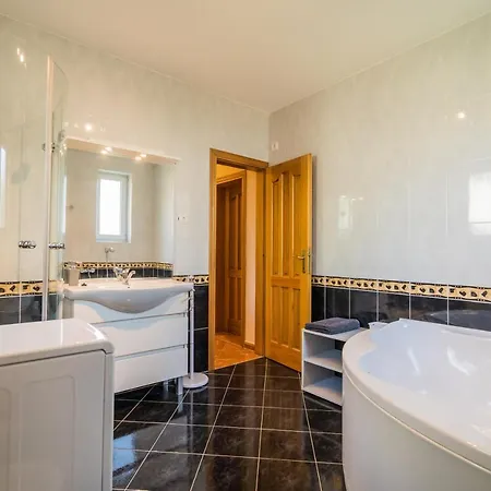 Frida Affittacamere 4*